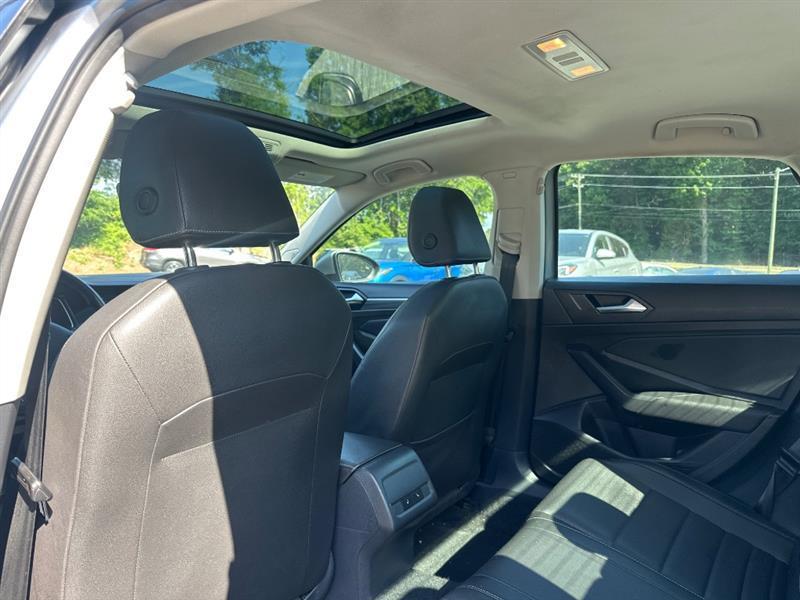 Volkswagen Jetta 1.4T SEL 8A 2021