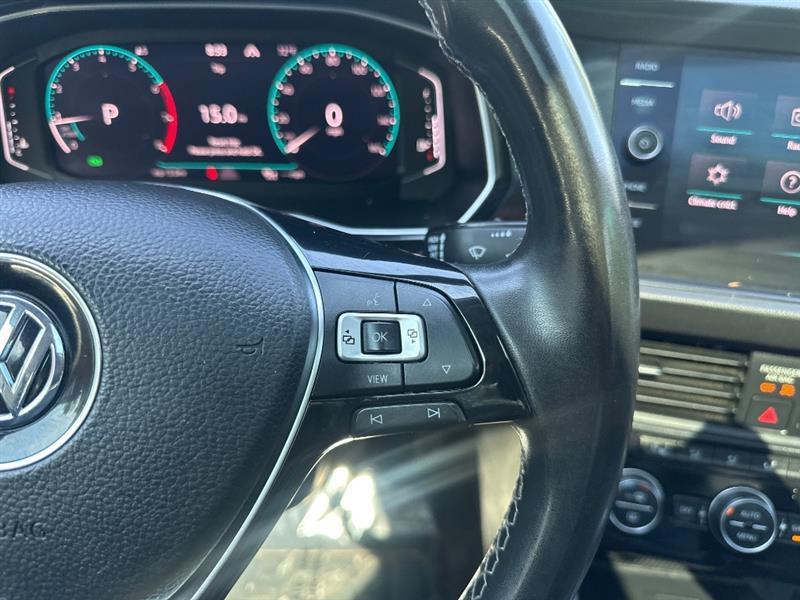 Volkswagen Jetta 1.4T SEL 8A 2021