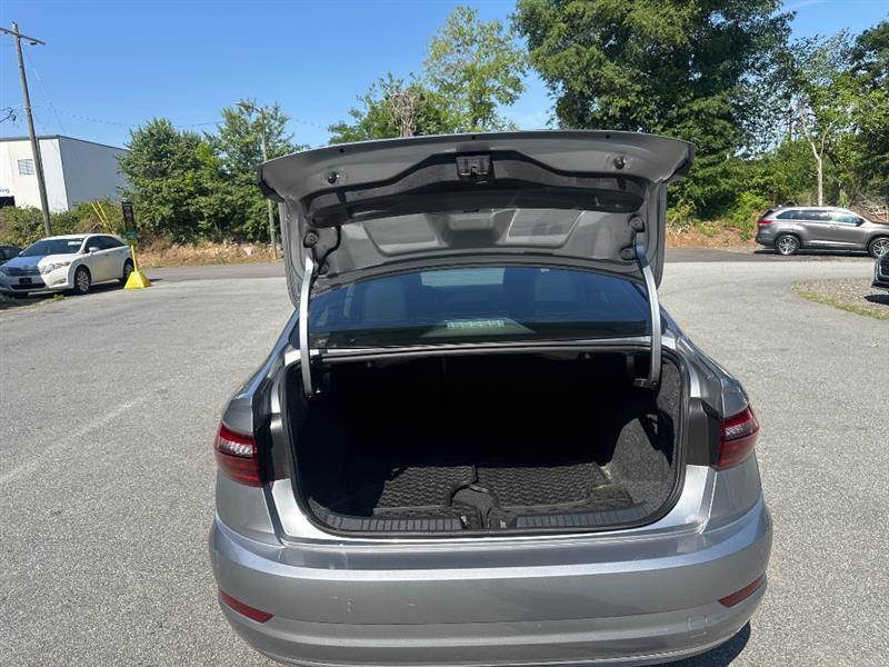 Volkswagen Jetta 1.4T SEL 8A 2021