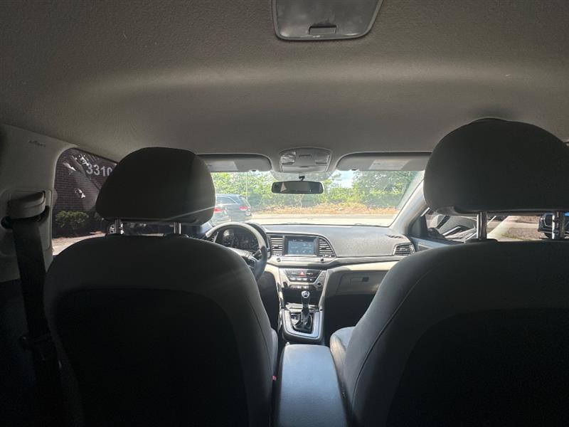 Hyundai Elantra Value Edition 6A 2017