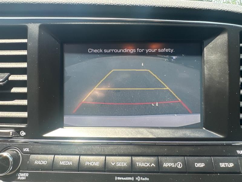 Hyundai Elantra Value Edition 6A 2017