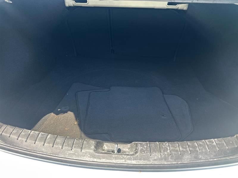 Hyundai Elantra Value Edition 6A 2017