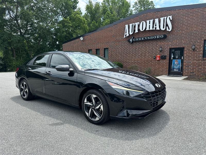 Hyundai Elantra SEL 2023