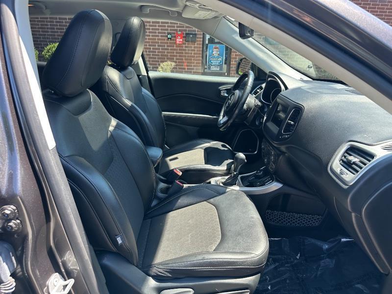 Jeep Compass Latitude 4WD 2021