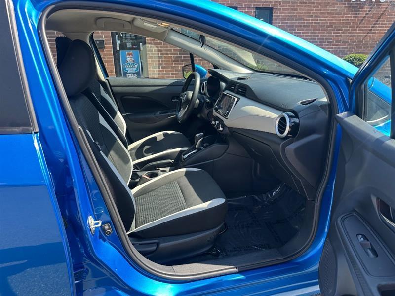 Nissan Versa SV 2021