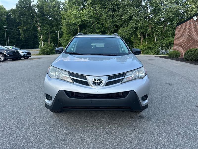 Toyota RAV4 LE FWD 2014