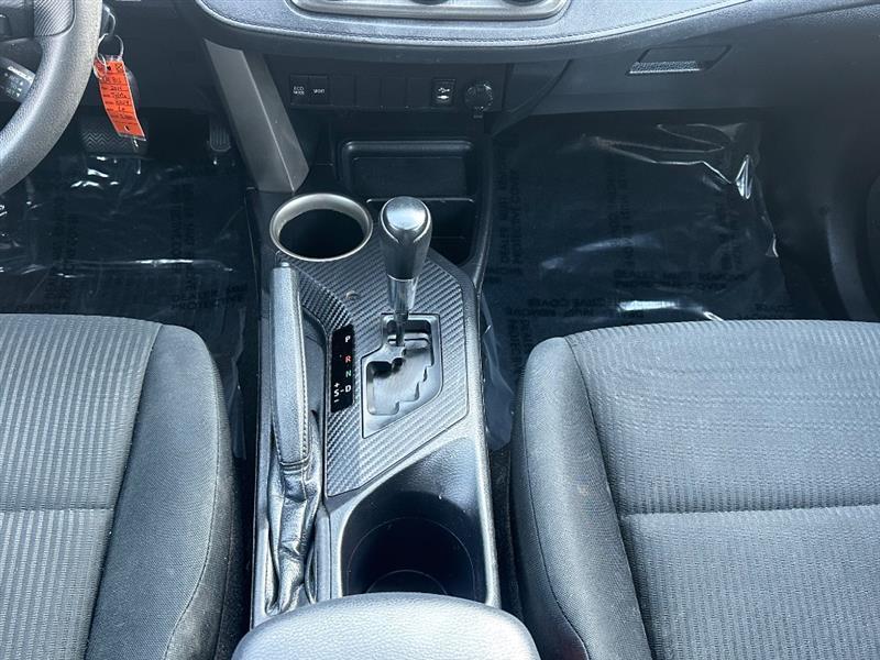 Toyota RAV4 LE FWD 2014