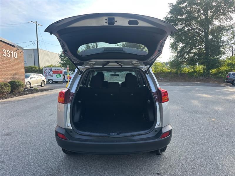 Toyota RAV4 LE FWD 2014