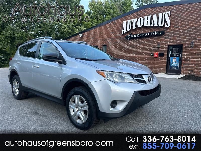 Toyota RAV4 LE FWD 2014
