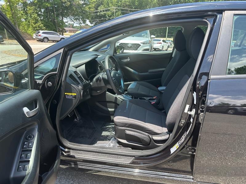 Kia Forte LX 6M 2018