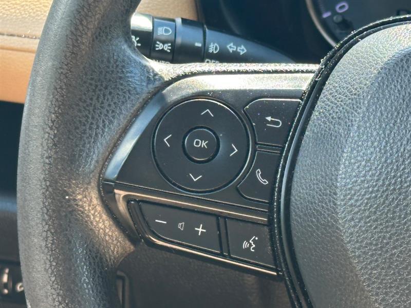 Toyota RAV4 XLE 2021