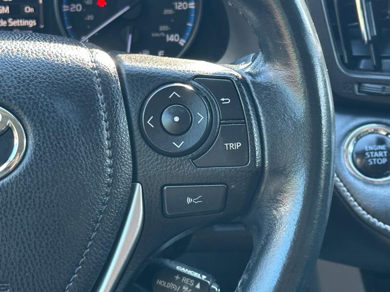 Toyota RAV4 XLE FWD 2018