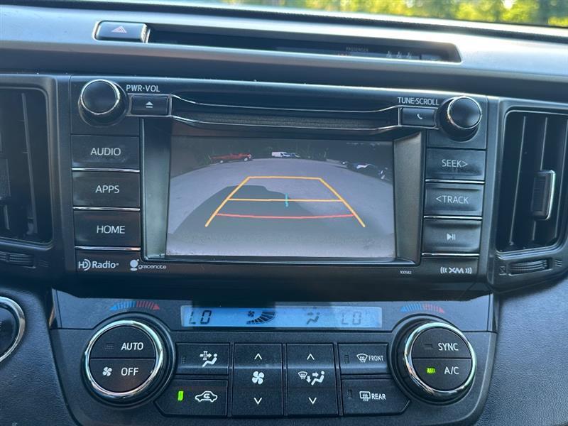 Toyota RAV4 XLE FWD 2018