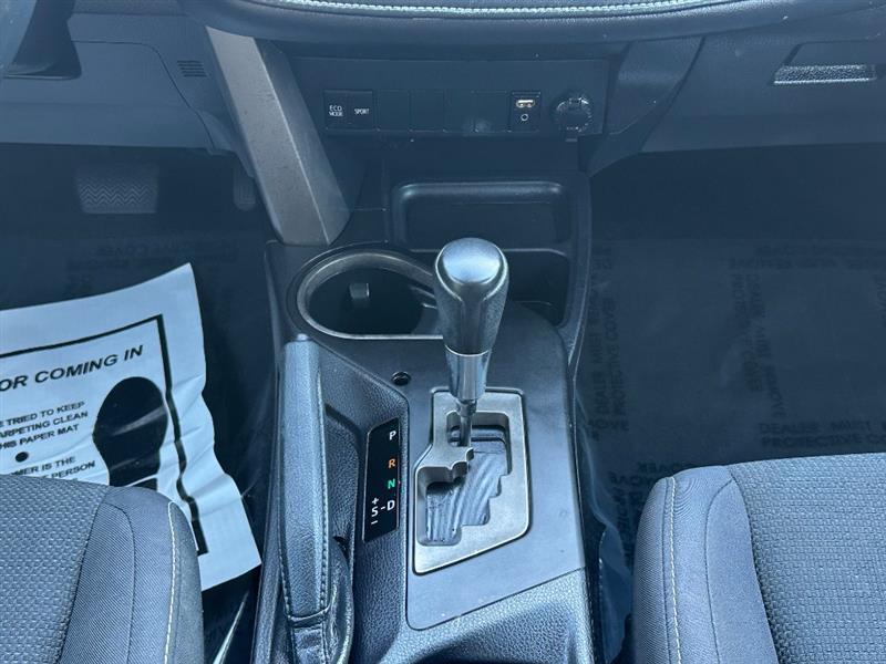 Toyota RAV4 XLE FWD 2018