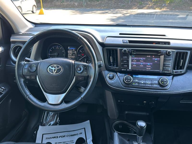 Toyota RAV4 XLE FWD 2018