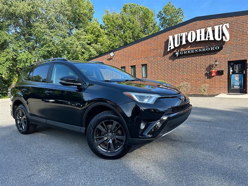Toyota RAV4 XLE FWD 2018