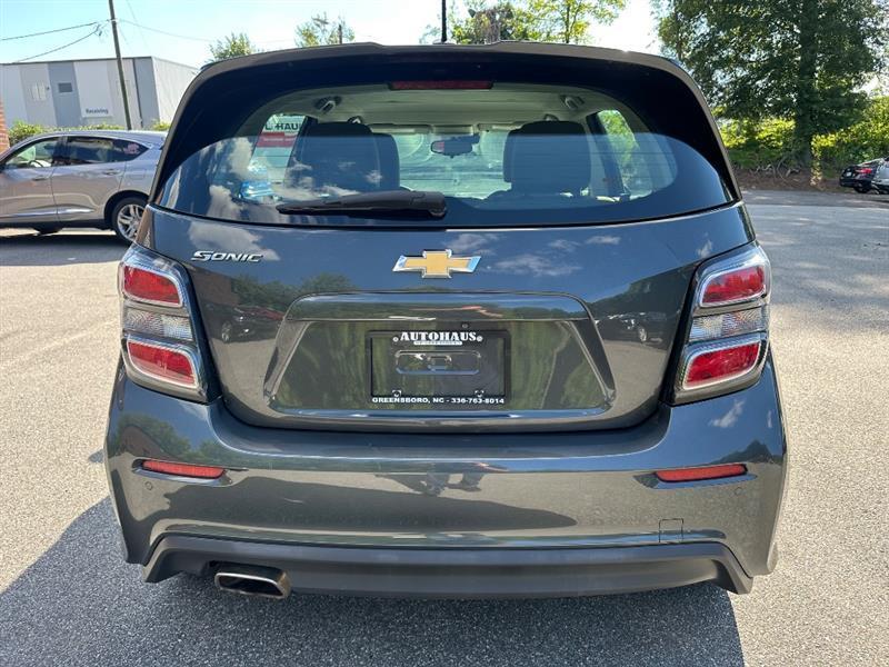 Chevrolet Sonic FL Auto Hatchback 2020