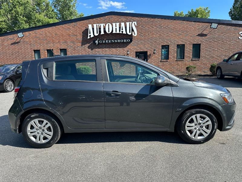 Chevrolet Sonic FL Auto Hatchback 2020