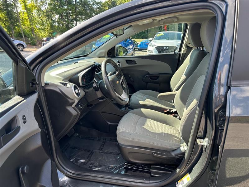 Chevrolet Sonic FL Auto Hatchback 2020
