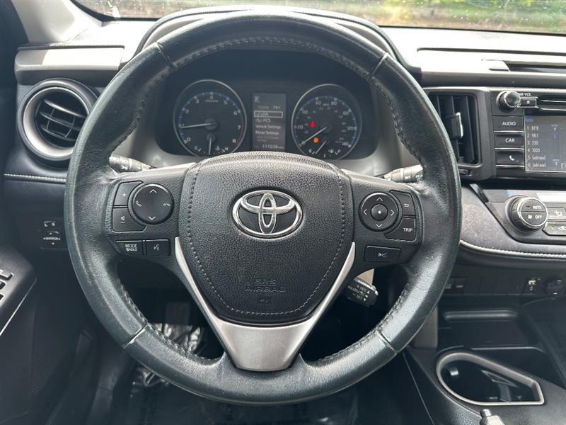 Toyota RAV4 XLE FWD 2018