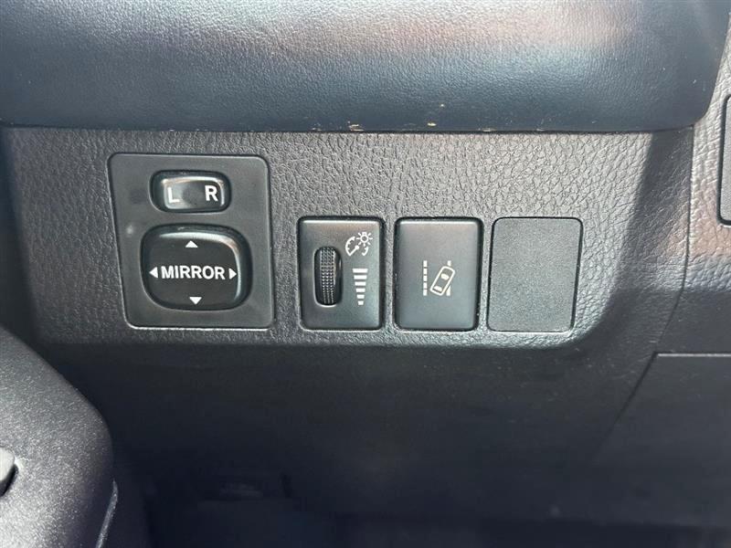 Toyota RAV4 XLE FWD 2018