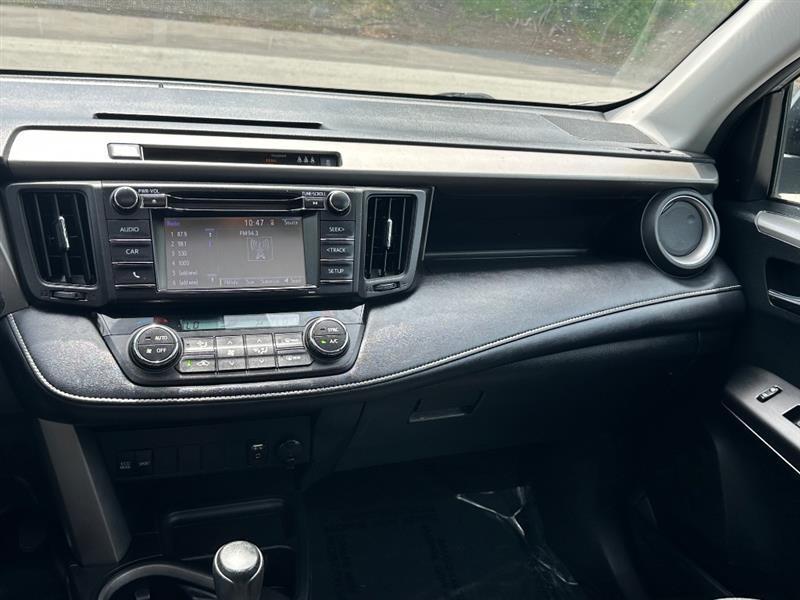 Toyota RAV4 XLE FWD 2018