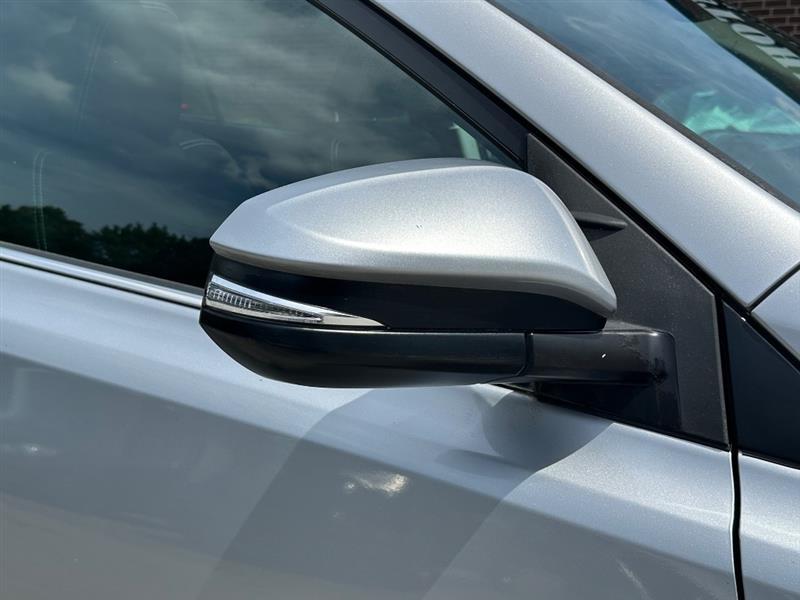 Toyota RAV4 XLE FWD 2018