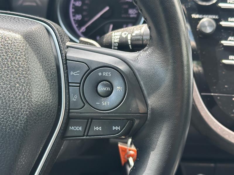 Toyota Camry SE 2018
