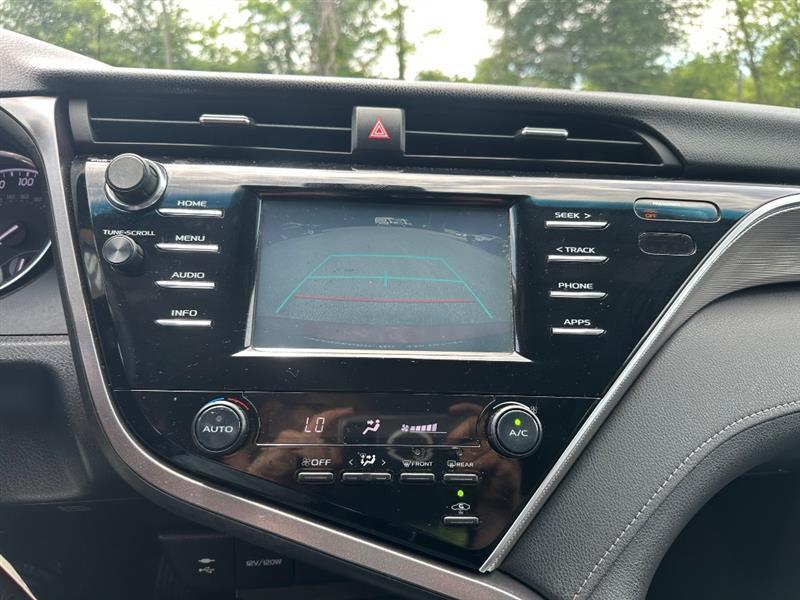 Toyota Camry SE 2018