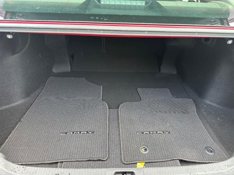 Toyota Camry SE 2018