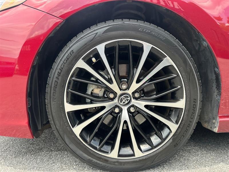 Toyota Camry SE 2018