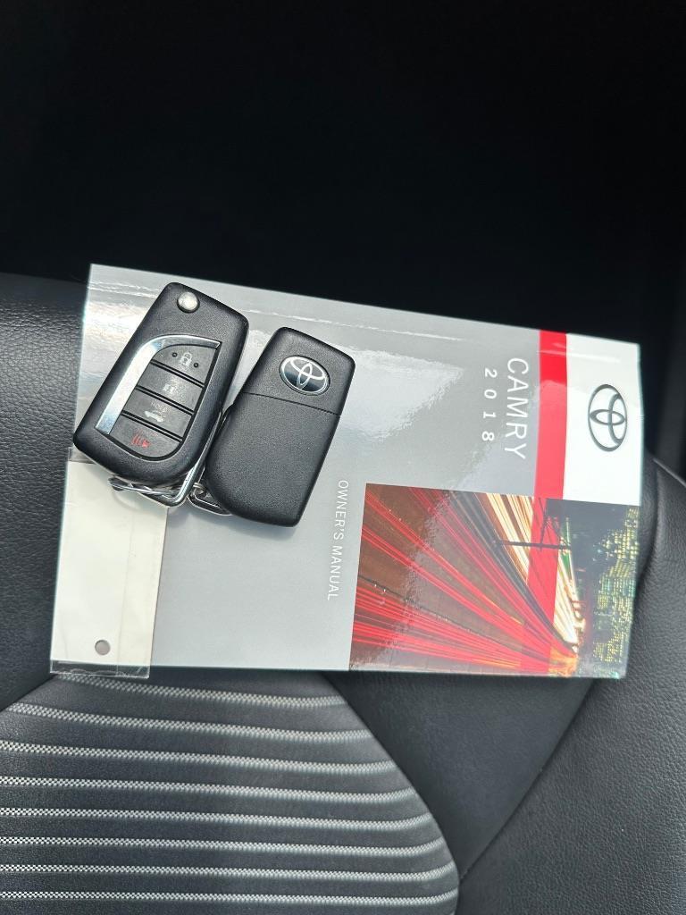 Toyota Camry SE 2018