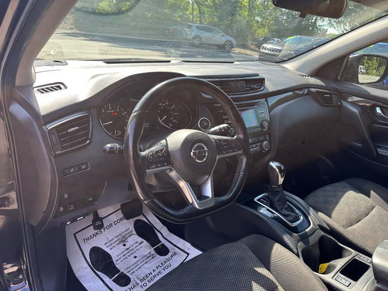 Nissan Rogue Sport SV AWD 2018
