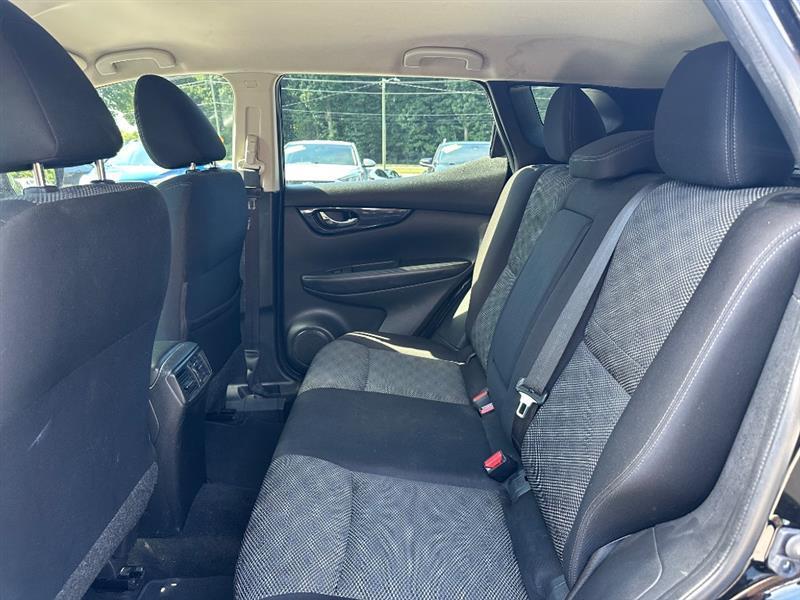 Nissan Rogue Sport SV AWD 2018
