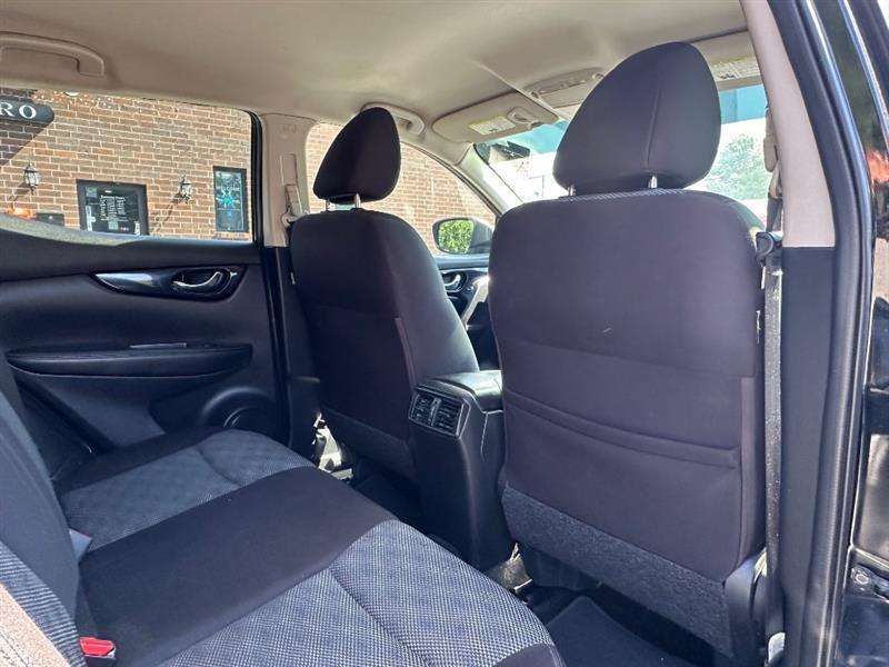 Nissan Rogue Sport SV AWD 2018