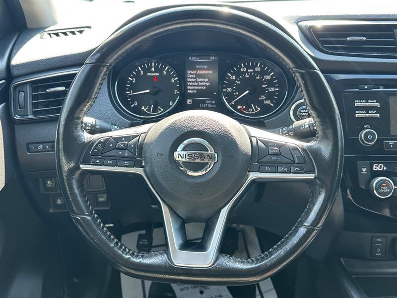 Nissan Rogue Sport SV AWD 2018