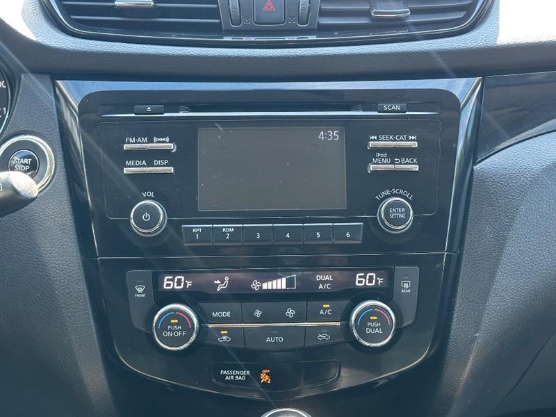 Nissan Rogue Sport SV AWD 2018