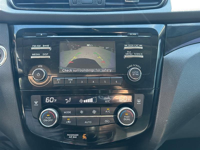 Nissan Rogue Sport SV AWD 2018