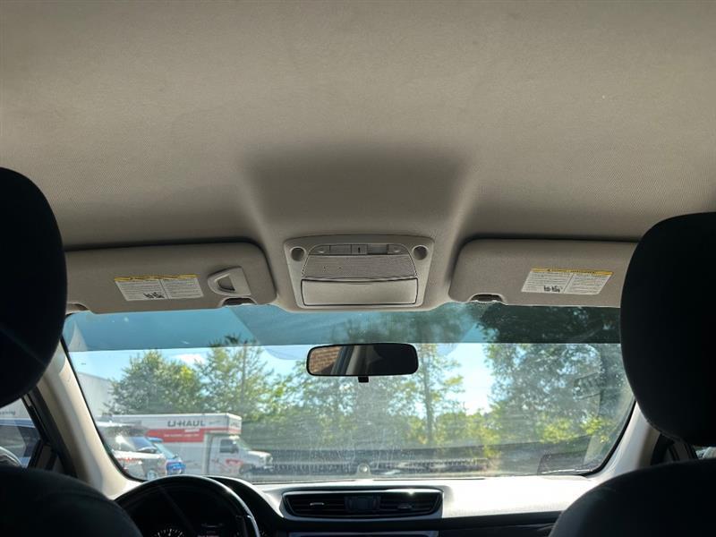 Nissan Rogue Sport SV AWD 2018