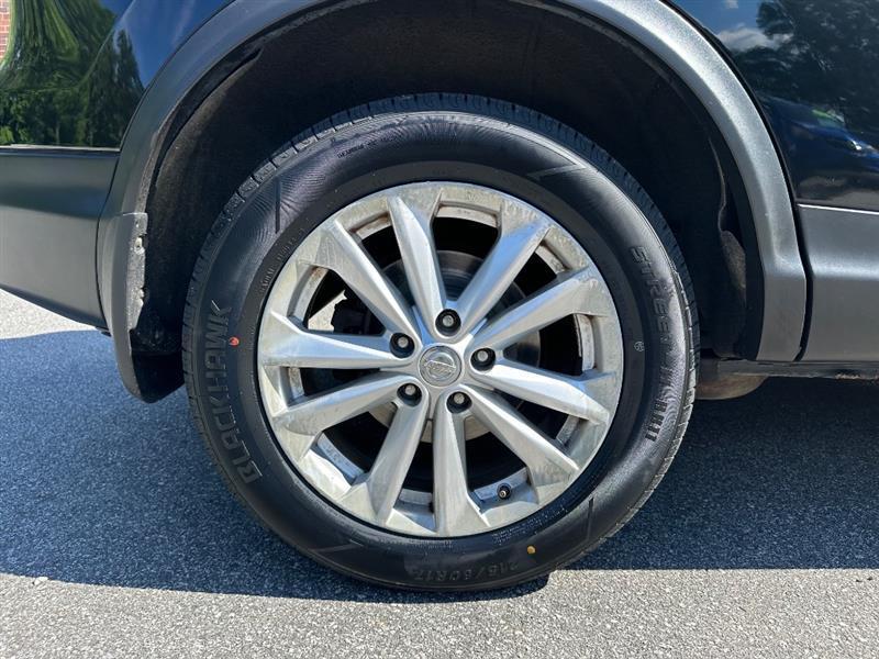 Nissan Rogue Sport SV AWD 2018