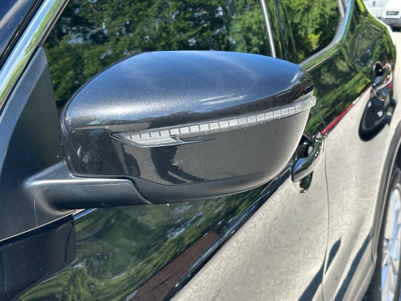 Nissan Rogue Sport SV AWD 2018