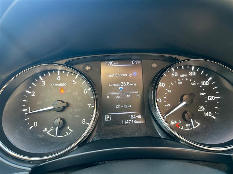 Nissan Rogue Sport SV AWD 2018