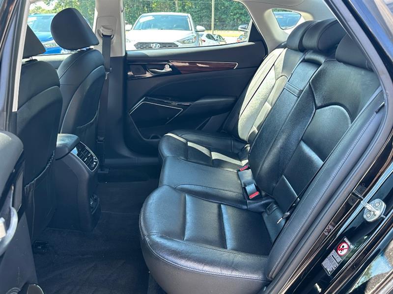 Kia Cadenza Premium 2019