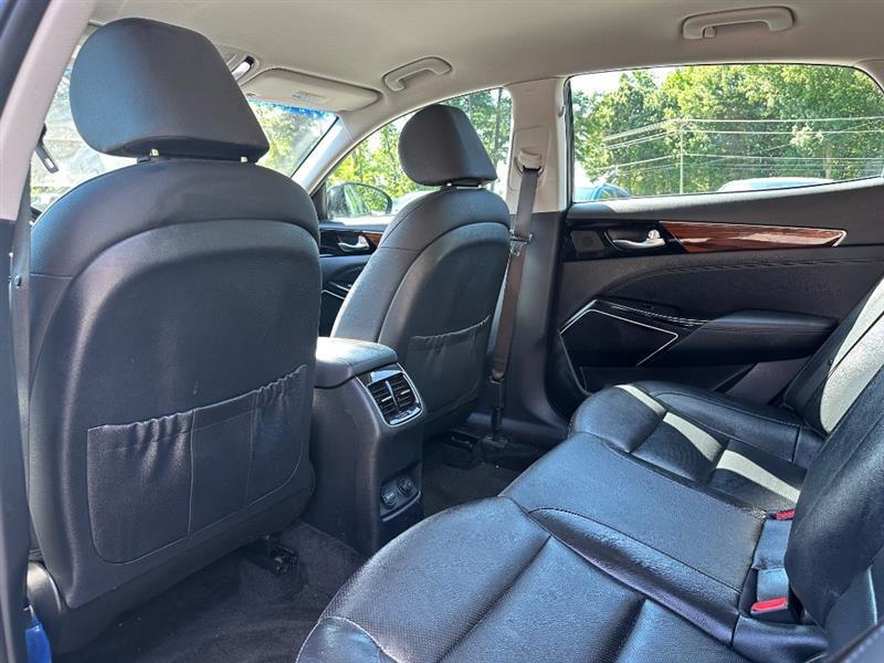 Kia Cadenza Premium 2019