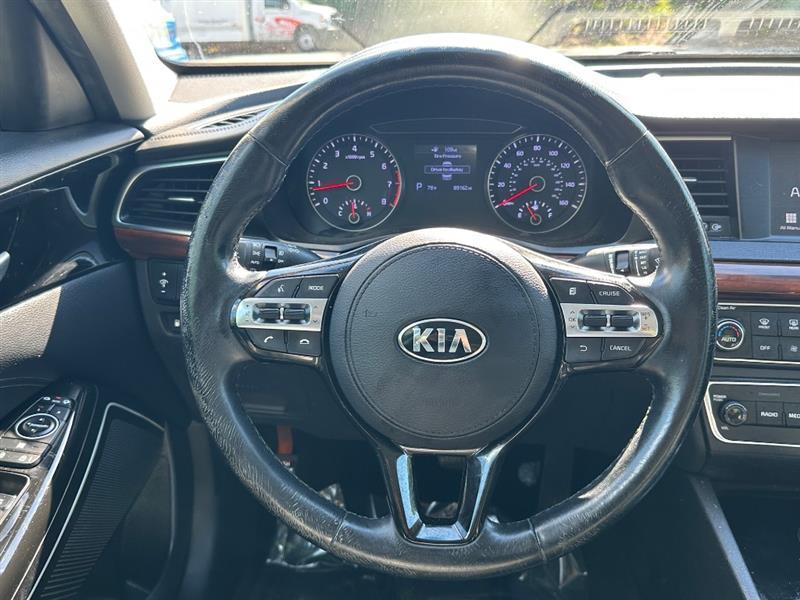 Kia Cadenza Premium 2019