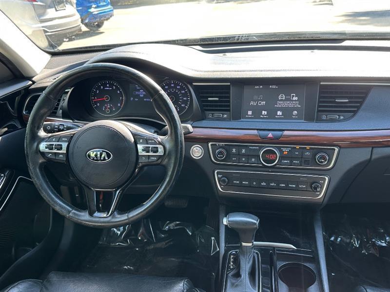 Kia Cadenza Premium 2019