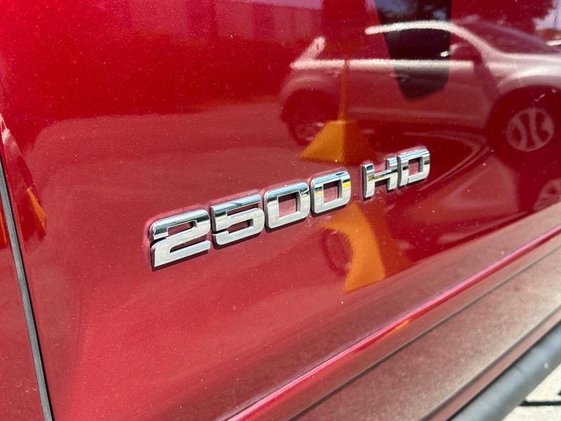 Chevrolet Silverado 2500HD LT Long Box 2WD 2016
