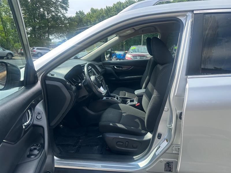 Nissan Rogue SV AWD 2017