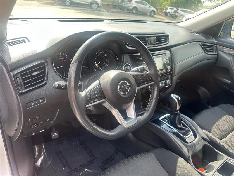 Nissan Rogue SV AWD 2017