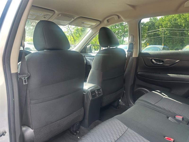 Nissan Rogue SV AWD 2017